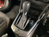 全てのトランスミッションのメリットを兼ね備えた理想的なAT、それがSKYACTIV-DRIVE(スカイアクティブドライブ)です。「滑らかな変速」「ダイレクト感あふれるシフトフィール」そして「低燃費」です!