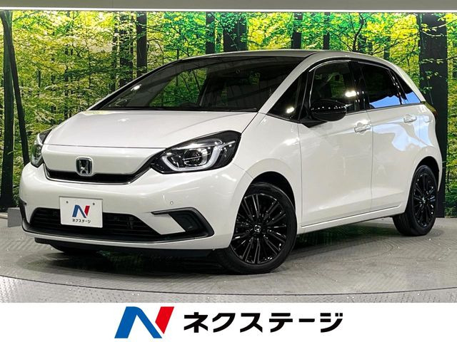 フィット 1.5 e:HEV ホーム カーサ 