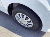 ☆お車についた傷やヘコミ、事故の修理もハヤシにお任せください。自社鈑金工場で修理ができますの安心です☆