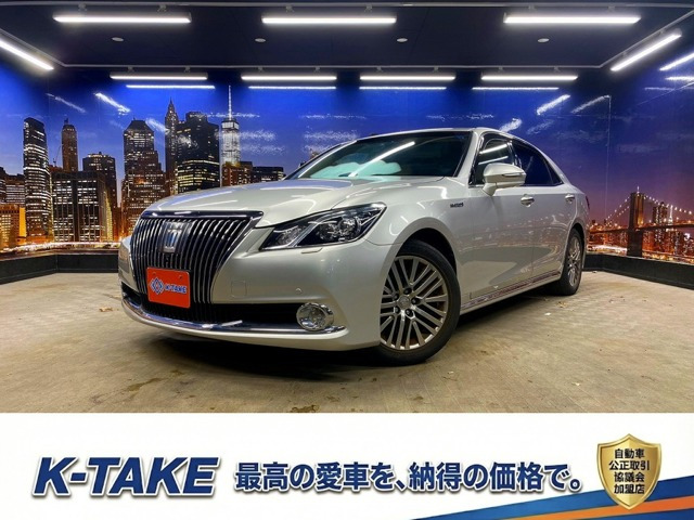 クラウンマジェスタ 3.5 (禁煙車)(純正SDナビ)(バックカメラ)(レー
