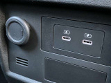 USB充電ポート搭載しております。