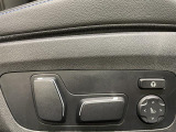 運転手が代わってもボタン一つで設定ポジションに。常にご自身のドライブ設定が整います。
