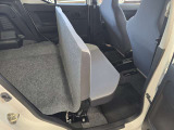 専属スタッフが、お車の内装、外装の仕上げを行っております。納車前にもう一度チェックを行いまして納車をさせていただいております。