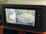 【パノラマモニター】専用のカメラにより、上から見下ろしたような視点で360度クルマの周囲を確認することができます☆死角部分も確認しやすく、狭い場所での切り返しや駐車もスムーズに行えます。