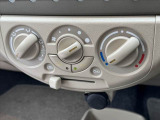 全車鑑定書付き!気になる傷、匂い、状態などありのままのコンディションを正直に公開させて頂きます★査定資格を保持したスタッフが各支社に常駐★