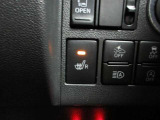 運転席にはシートヒーターがついています。