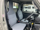 中古車はたった1台との一期一会♪購入して「良かった」「ありがとう」と言って頂ける様スタッフが全力でサポート致します!豊富な知識を持ったスタッフとお客様にピッタリな1台を一緒に探しましょう♪
