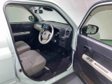 ご覧いただきありがとうございます!安心保証付きの展示車を多数揃えておりますのでお気軽にお尋ねください。