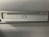 当店ではトヨタauショップ併設しております。お車と一緒にau携帯の機種変更も可能です♪また、自動車保険も取り扱っております。車の支払いと自動車保険の支払いをまとめてお支払い可能なプランもあります♪