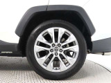 中古車の販売は原則として実車を見てからとさせて頂いております。是非見に来てください!