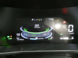 メーターの視認性もよく安全運転ができます。