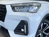 【シーケンシャルターンランプ付きLEDヘッドライト】人気の『流れるウィンカー』付きのLEDヘッドライトを装備♪高級感はもちろん、点灯時は存在感たっぷりで他車からも認識されやすく安心です。