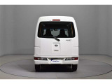 当店は全車『ロングラン保証』付!(1年間、距離無制限 HV車はHV保証付) 別途延長保証もご用意しております♪ ぜひ現車を確認にご来店ください
