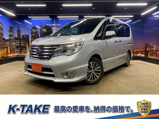 セレナ 2.0 ハイウェイスター S-HYBRID (禁煙車)(後期型)(純正SDナビ)(バックカメ