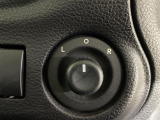 店舗にて現車の確認もいただけますので、お電話で在庫のご確認の上是非ご来店くださいませ!!!