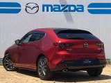 MAZDA3ファストバック 1.8 XD バーガンディ セレクション 4WD 
