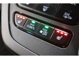 シートヒーター装備付き車!!座席に埋め込まれた電熱線によりシートを暖めることが出来る装備で、温められたシートは、寒い冬には最適です!!