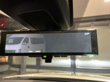 スマートミラー装着しております。常時の後方確認もしっかり行えます。切り替えも可能です。
