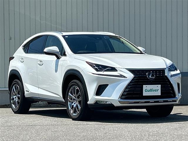 NX 300h バージョンL 4WD 本革シート