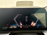 BMW/MINIを熟知したメカニックによる100項目の点検・整備を行います。不具合箇所、交換時期に達している部品に関しましては、全て当社負担で交換してからのご納車となります。