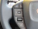 ブルートゥースに接続すれば、スマホに入れている音楽が聞けたり運転中に電話がかかってきてしまった場合もハンドルから電話を取ることができます!
