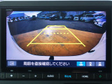 ◆【リアカメラ】が装着されています。リバースに入れるだけで映ります。後方の安全確認や、狭い駐車場での車庫入れ、雨の日や夜間など視界の悪い時に便利です。安全にバックする為には欠かせない装備です。