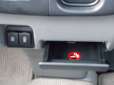 運転席回りにUSBソケット2箇所有ります。