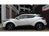 【トヨタ認定中古車】まるごとクリ-ニング(見えない所まで徹底洗浄)、車両検査証明書(車の状態を徹底検査)、ロングラン保証(買ってからも安心!)、3つの安心をセットにしたトヨタ販売店の中古車ブランドです