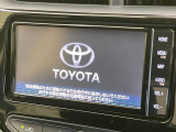 【メーカー純正ナビ】インテリアに溶け込むスタイリッシュな「専用設計」メーカーナビを装備♪視認性や操作性など基本性能にも優れ、より上質なカーライフをお楽しみいただけます。