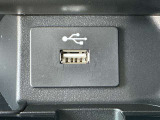 USB充電ポートがついています。