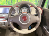 【純正革巻きステアリング】上質な革を使用することで、手にしっかり馴染みとても運転しやすいハンドルです♪