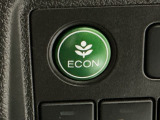 ★ECONスイッチ★ エコドライブを加速しよう!スイッチをONにすると、運転の仕方によるロスを抑え込み燃費をよくするようクルマが頑張ります(*^ー^*)燃費向上にチャレンジ♪