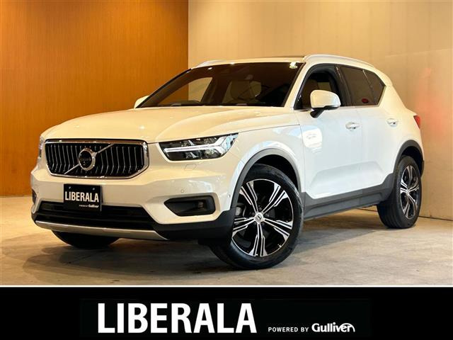 XC40 B4 AWD インスクリプション 4WD 4WD 本革シート