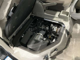 運転席下のエンジンルームです♪お買い上げの際は日産整備士がメンテナンス整備を実施してお渡し致します☆