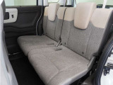 ◆後部座席◆入念な作業が「満足の1台」生み出しています!気になるお車がございましたらお問い合わせください♪