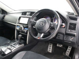 運転席廻りです。