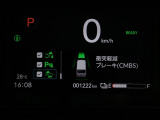 ホンダが推し進める総合先進安全装備のセンシング搭載! 衝突や斜線はみだしなどの危険が予測される時、センサーが警告。ヒューマンエラーを高度先進技術が補完してくれます。