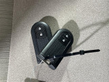 【スマートキー(エンジンスタートストップスイッチ)】スマートキー(電子キー)を持っていれば、スイッチを押すだけでエンジンをかけることができます!