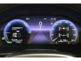 マルチインフォメーションディスプレイ付きのメーターです!エコ運転へ導く多彩な情報を表示してくれます。