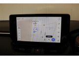 メーカー装着ナビ。操作がわかりやすくらくらくに目的地設定できます。