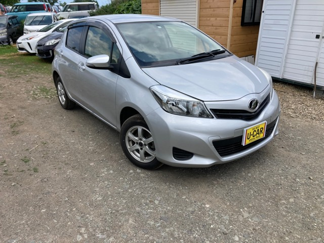 ヴィッツ 1.3 F 4WD