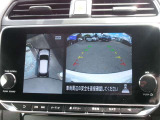 アラウンドビューモニター搭載車です。360度見渡せるカメラで苦手な駐車も安心です。
