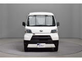 当店は全車『ロングラン保証』付!(1年間、距離無制限 HV車はHV保証付) 別途延長保証もご用意しております♪ ぜひ現車を確認にご来店ください