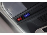 エアバッグが展開するような事故や突然の体調など、万一の際でも24時間365日コールセンターと繋がる「SUBARU STARLINK」。ご利用には所定のお申し込みが必要です