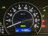 充実の装備が揃った中古車で快適なカーライフを。豊富な機能で便利さを追求し、使いやすさと安心感を提供します。安全性と快適性を追求した整備済み車両で、心地よいドライブをお楽しみください。