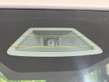 【スズキ セーフティサポート】走行中に前方の車両等を認識し、衝突しそうな時は警報とブレーキで衝突回避と被害軽減をアシスト。より安全にドライブをお楽しみいただけます。