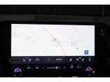 ドライバーが運転操作に集中できるコックピット思想、「タズナコンセプト」が取り入れられたインテリアとなっています