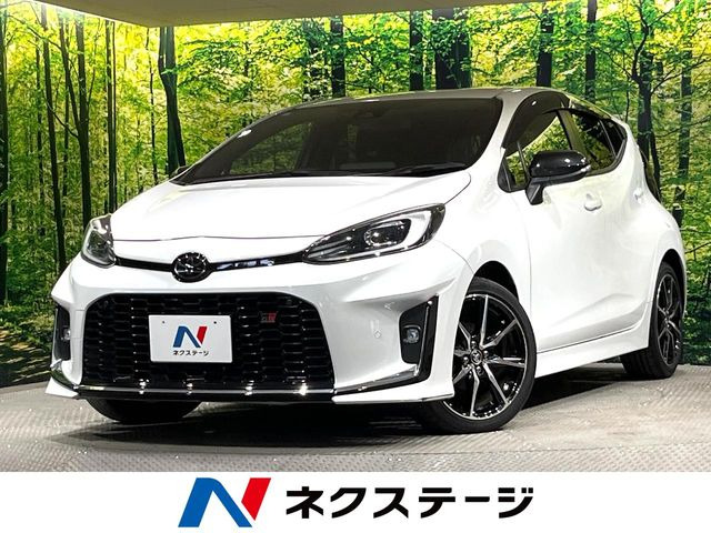 アクア GRスポーツ