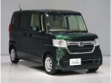 『渋滞追従機能付ACC』がついておりますので、高速道路の渋滞時に、設定車間距離を保持しながら、運転者がアクセルやブレーキを操作せずに走行・停車出来るよう支援してくれます。