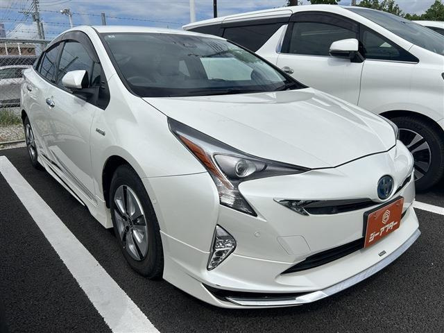 プリウス 1.8 A 禁煙車 モデリスタフルエアロ